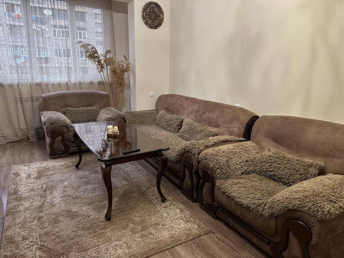 Apartment In يريفان المظهر الخارجي الصورة